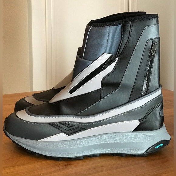 Agent 33 Corp Black Saturn by Hadrien Lonjaret Garrixon Design boot men’s 8.5 - Picture 1 of 10